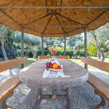 Clicksardegna Luxury Elike With Private Pool With Patio And Barbecue Area