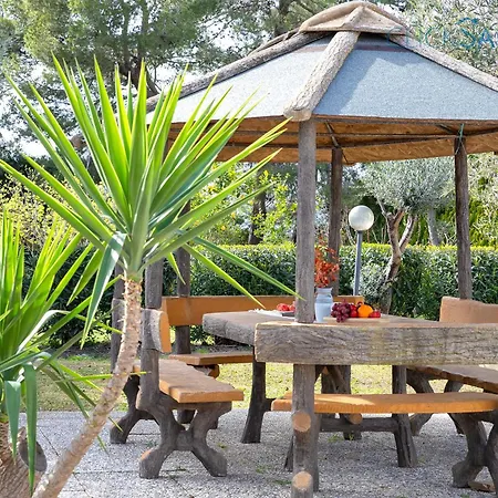 Clicksardegna Luxury Elike With Private Pool With Patio And Barbecue Area Villa Surigheddu