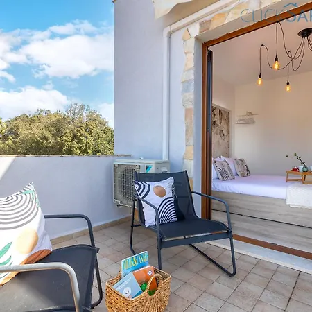 Villa Clicksardegna Luxury Elike With Private Pool With Patio And Barbecue Area Surigheddu