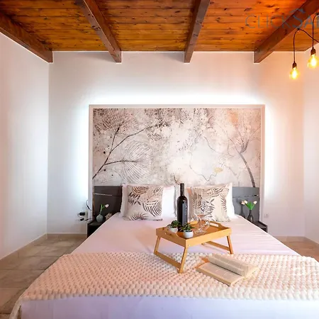 Villa Clicksardegna Luxury Elike With Private Pool With Patio And Barbecue Area Surigheddu