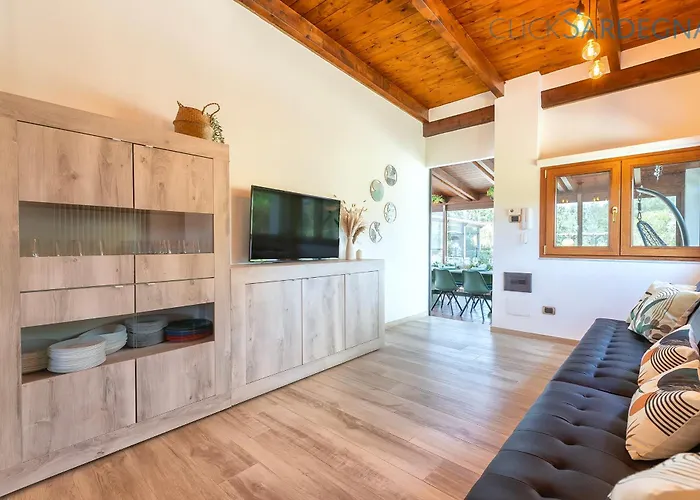 Villa Clicksardegna Luxury Elike With Private Pool With Patio And Barbecue Area